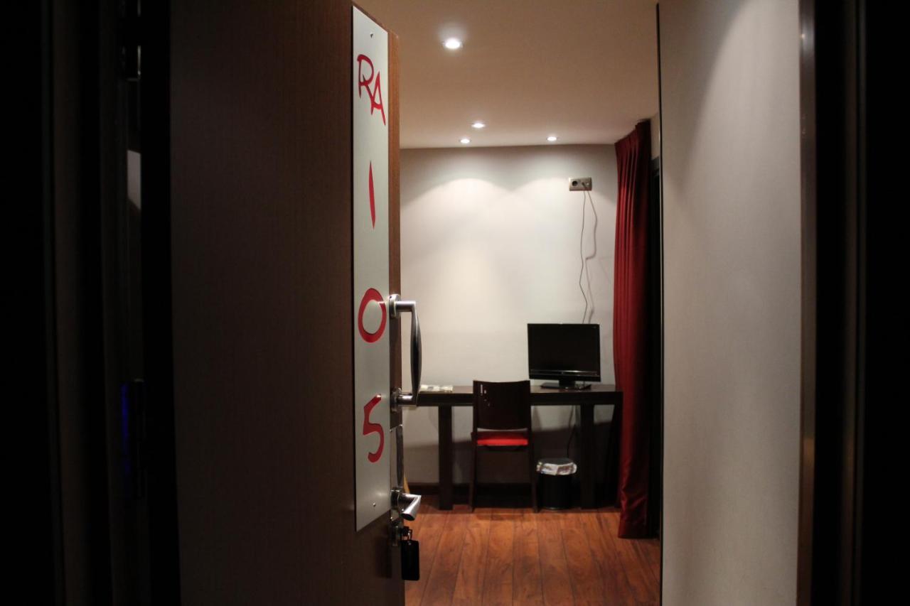 Hostal Royal Almorox Екстер'єр фото